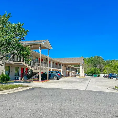 Oyo Hotel East Macon I-75